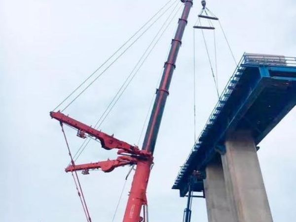 宿松县吊车出租电话_吊车出租需要考虑哪些注意事项?